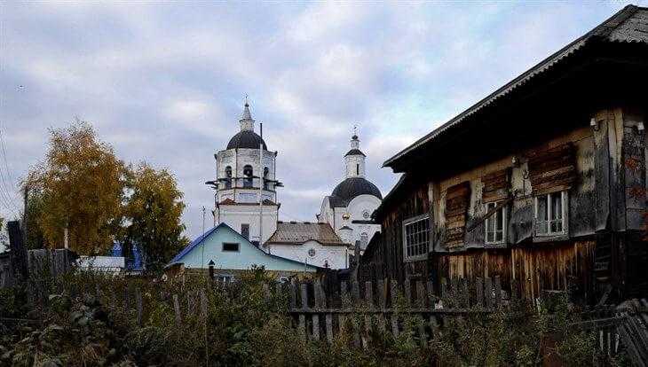 Росимущество передало Колпашевской епархии старинную церковь в Тогуре